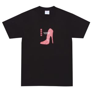 Tee Shirt Sci-Fi Fantasy Red Shoe T-Shirt Black